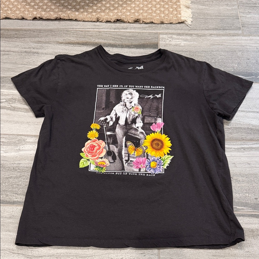 Black Graphic womens  T-Shirt